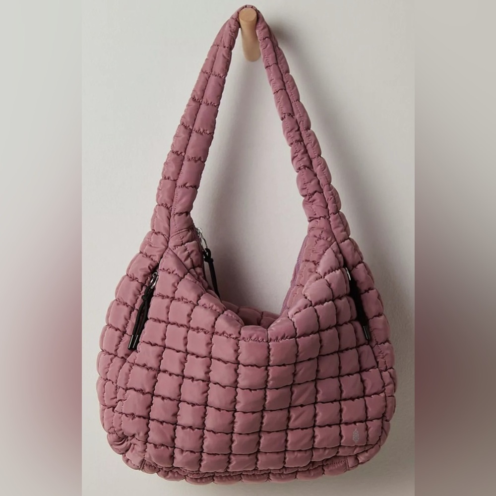 NWT Free People Movement Quilted Carryall in MYSTIC MAUVE